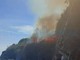 Costarainera: fiamme in un canneto sotto il 'Barellai', intervento dei Vigili del Fuoco (Foto)