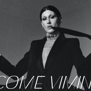 La cantante sanremese Monia Russo presenta il suo nuovo singolo &quot;Come Vimini&quot;