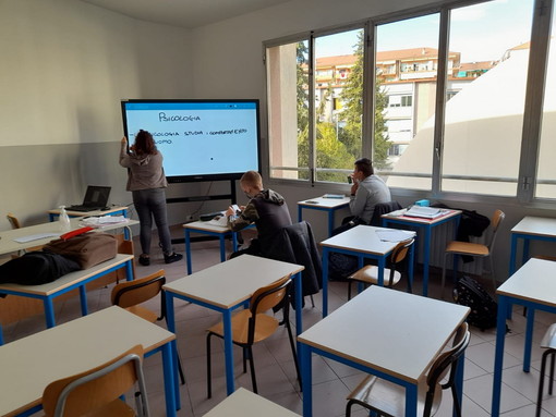 Scuola e formazione: in Liguria oltre 200 milioni in arrivo tra Pnrr e risorse regionali