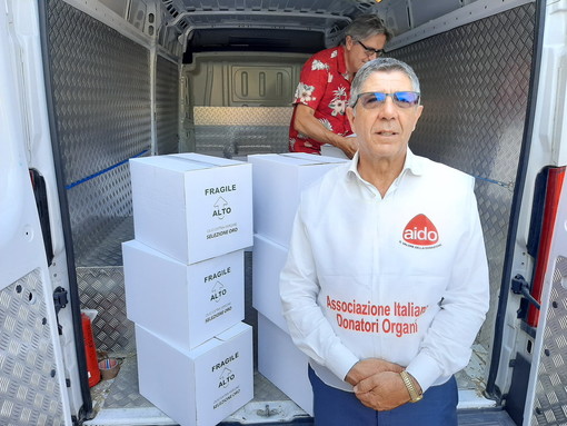 130 pacchi alimentari donati da AIDO ai Comuni di Imperia, Sanremo e Camporosso (foto)
